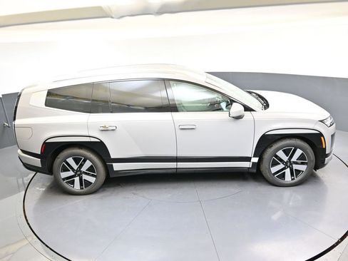 New 2026 Hyundai Ioniq 9 SEL image 48