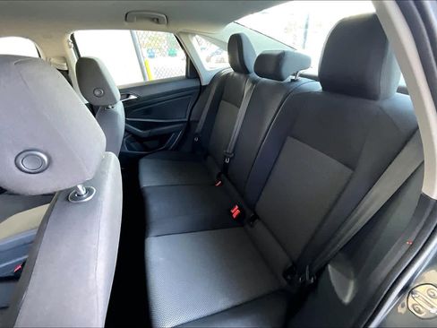 Used 2021 Volkswagen Jetta S w/ Driver Assistance Package image 20