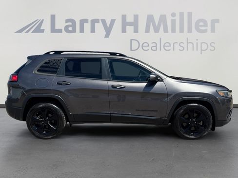 Used 2020 Jeep Cherokee Latitude Plus FWD image 6