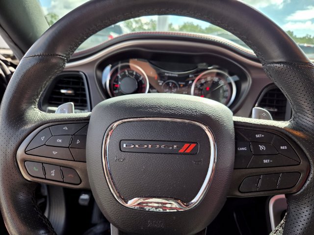 Used 2022 Dodge Challenger R/T Scat Pack RWD image 22