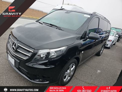 Used 2018 Mercedes-Benz Metris Passenger image 1