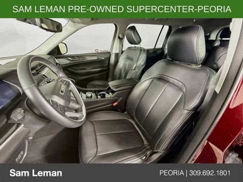Used 2022 Jeep Grand Cherokee L Laredo w/ Luxury Tech Group I AWD/4WD image 20