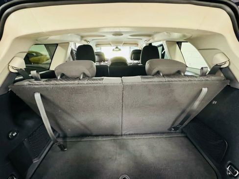 Used 2018 Dodge Journey SE image 11