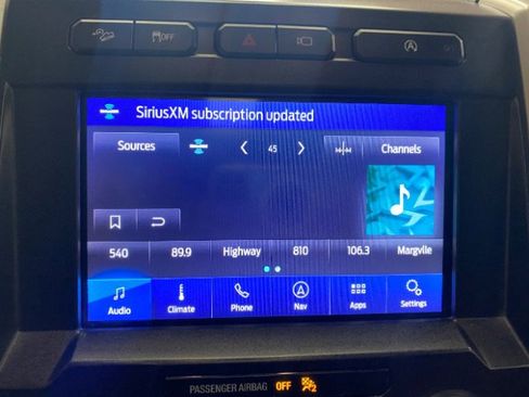 Used 2019 Ford F150 King Ranch w/ Equipment Group 601A Luxury AWD/4WD image 32