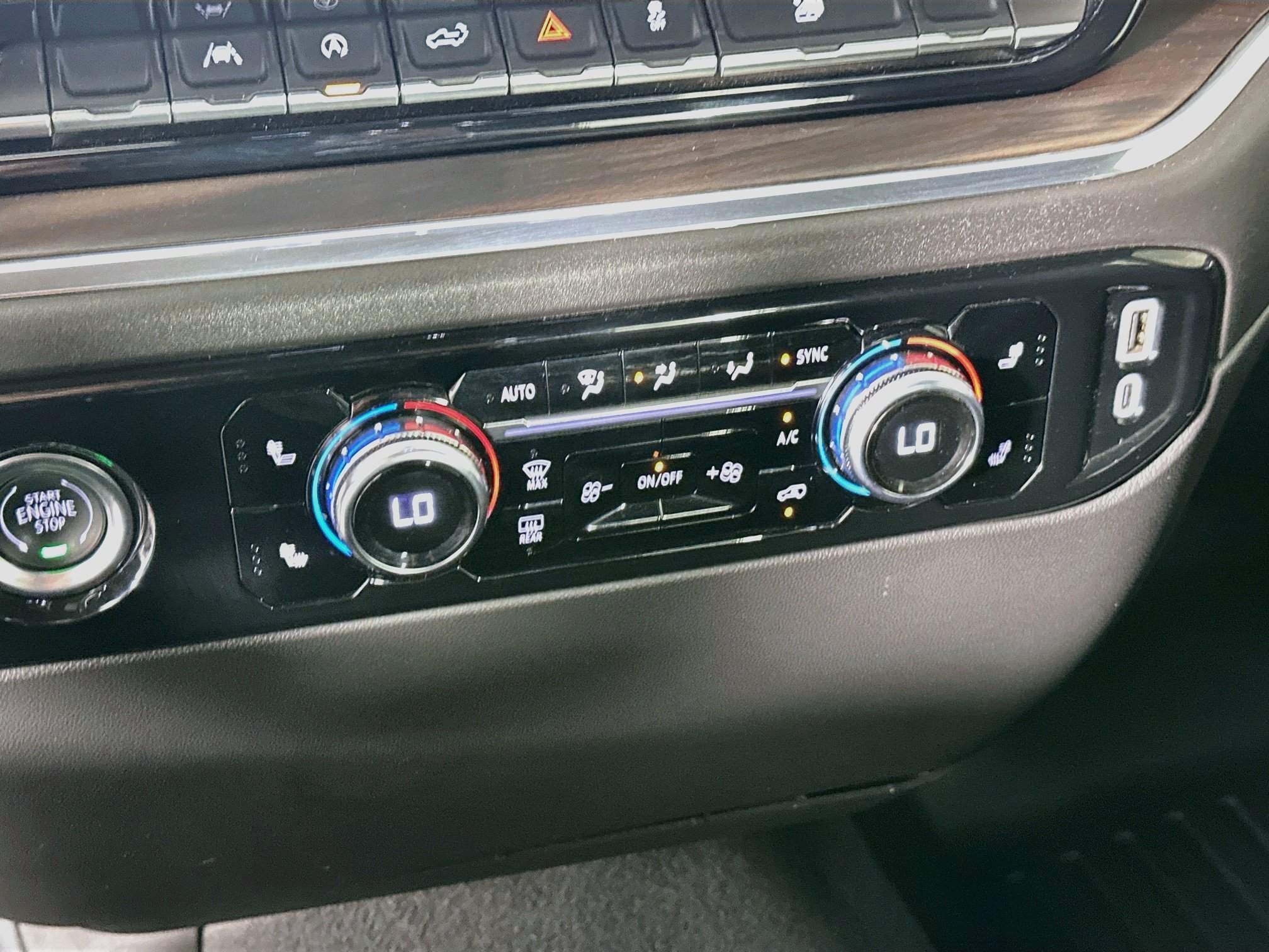 Used 2024 GMC Sierra 1500 SLT RWD image 23