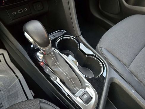 Used 2022 Buick Encore GX Select w/ Sport Touring Package image 28