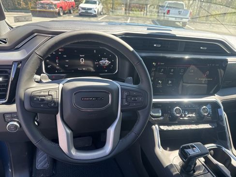New 2026 GMC Sierra 1500 Denali w/ Denali Reserve Package AWD/4WD image 15