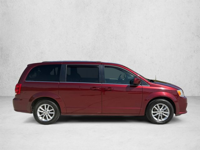 Used 2019 Dodge Grand Caravan SXT FWD image 4