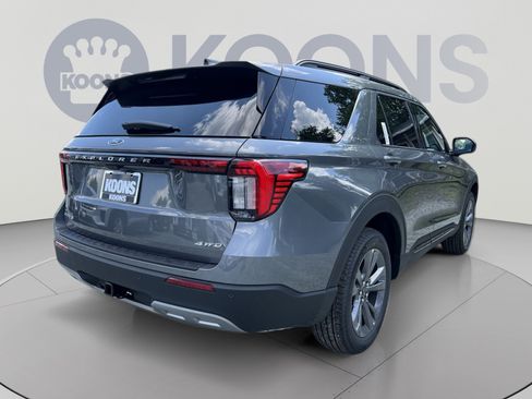 New 2026 Ford Explorer Active w/ Active Comfort Package AWD/4WD image 7