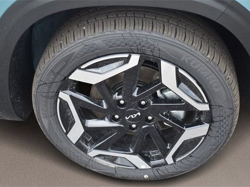 New 2026 Kia Seltos SX w/ SX Sunroof Package image 11