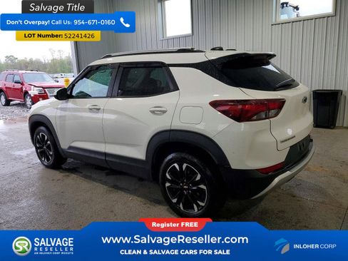 Used 2021 Chevrolet TrailBlazer LT w/ Convenience Package FWD image 3