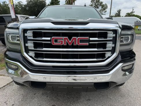 Used 2017 GMC Sierra 1500 SLT RWD image 2