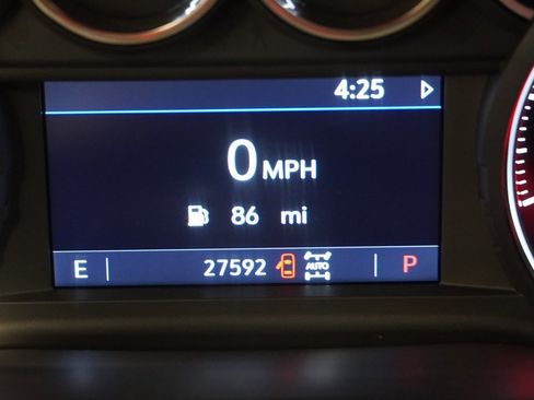 Used 2019 Chevrolet Silverado 1500 LT w/ All-Star Edition image 4