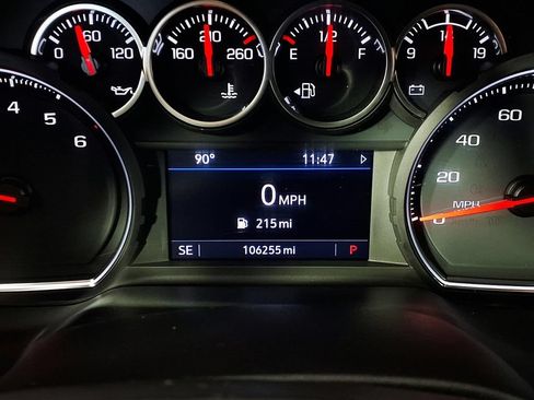 Used 2021 Chevrolet Tahoe LT RWD image 17