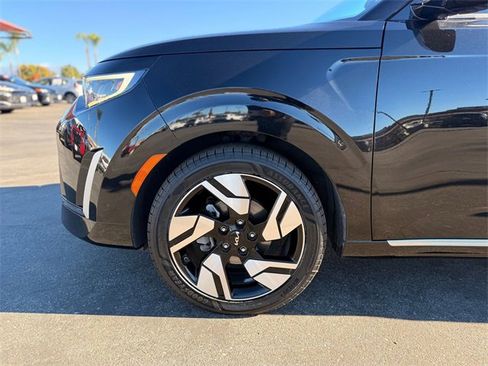 Used 2023 Kia Soul GT-Line w/ GT-Line Technology Package image 24
