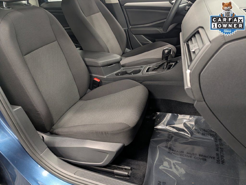 Used 2021 Volkswagen Jetta S w/ Driver Assistance Package FWD image 33