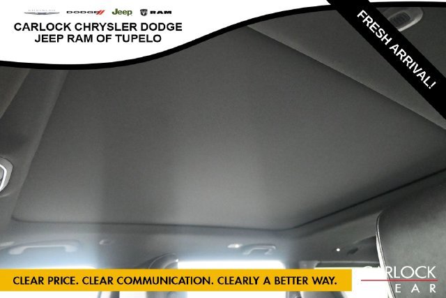 Used 2023 Jeep Wagoneer Series II AWD/4WD image 23