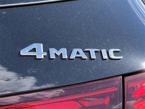 Used 2025 Mercedes-Benz GLA 250 4MATIC image 6