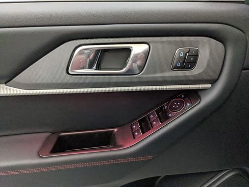 New 2025 Ford Explorer ST-Line w/ Premium Package image 21