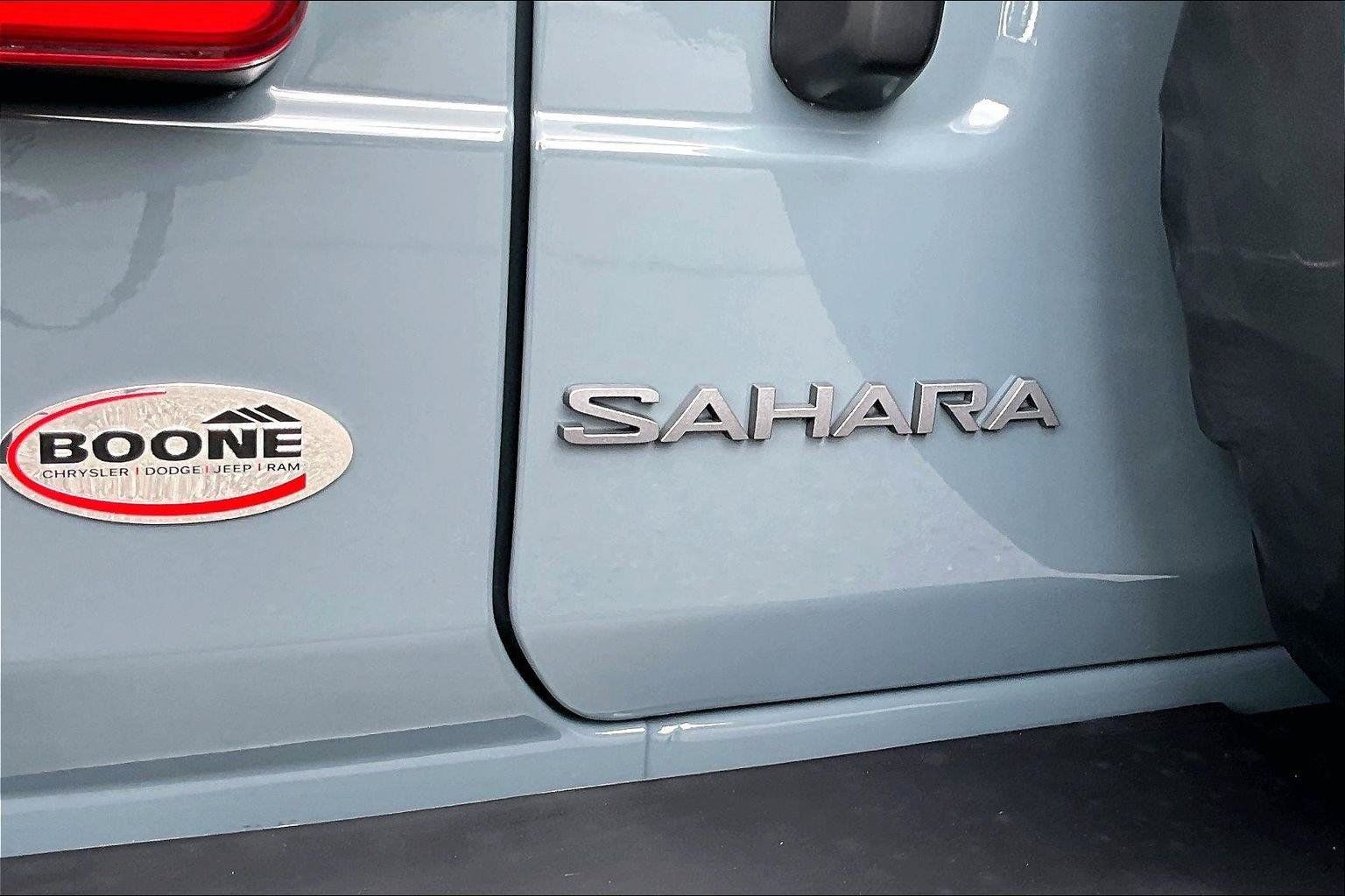New 2026 Jeep Wrangler Unlimited Sahara AWD/4WD image 13