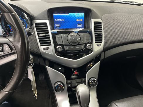 Used 2015 Chevrolet Cruze LT w/ RS Package image 14