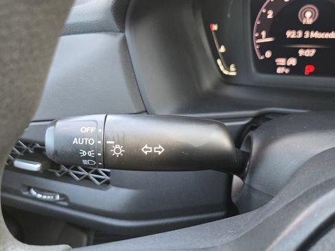 Certified 2024 Honda Accord EX image 25