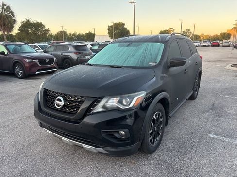 Used 2020 Nissan Pathfinder SV w/ Rock Creek Edition image 3