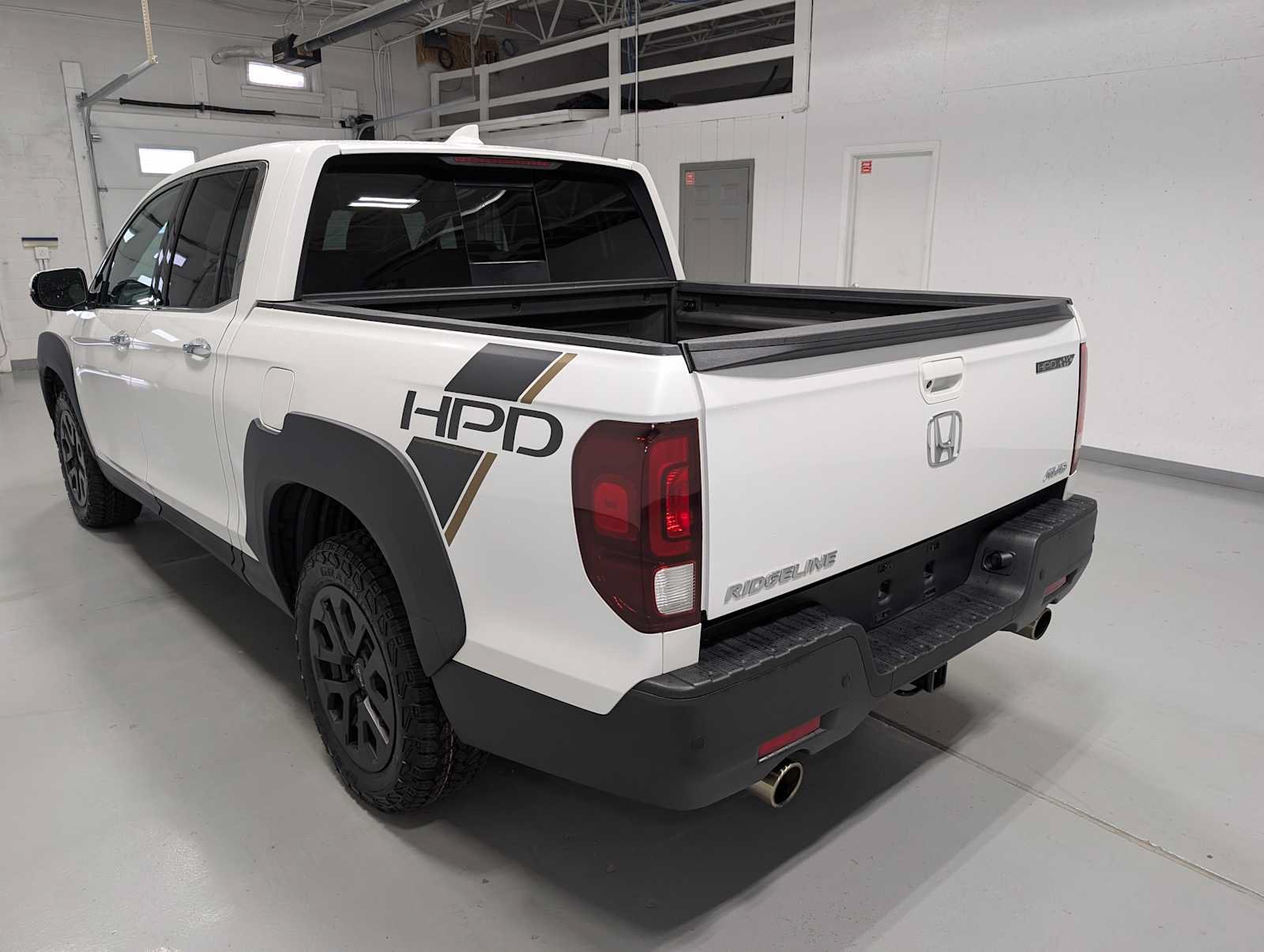 Used 2022 Honda Ridgeline RTL-E image 10