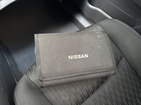 Used 2018 Nissan Rogue S image 29