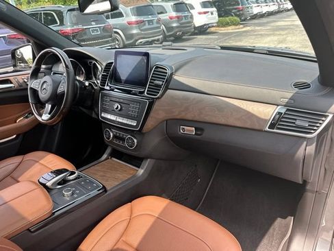 Certified 2018 Mercedes-Benz GLE 43 AMG 4MATIC image 43
