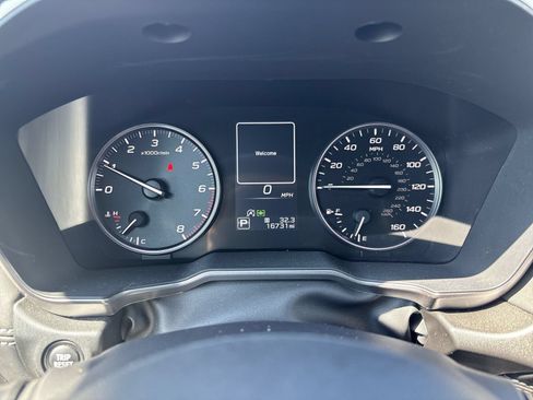 Used 2024 Subaru Outback Limited AWD/4WD image 16