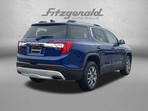 Used 2023 GMC Acadia SLT image 7