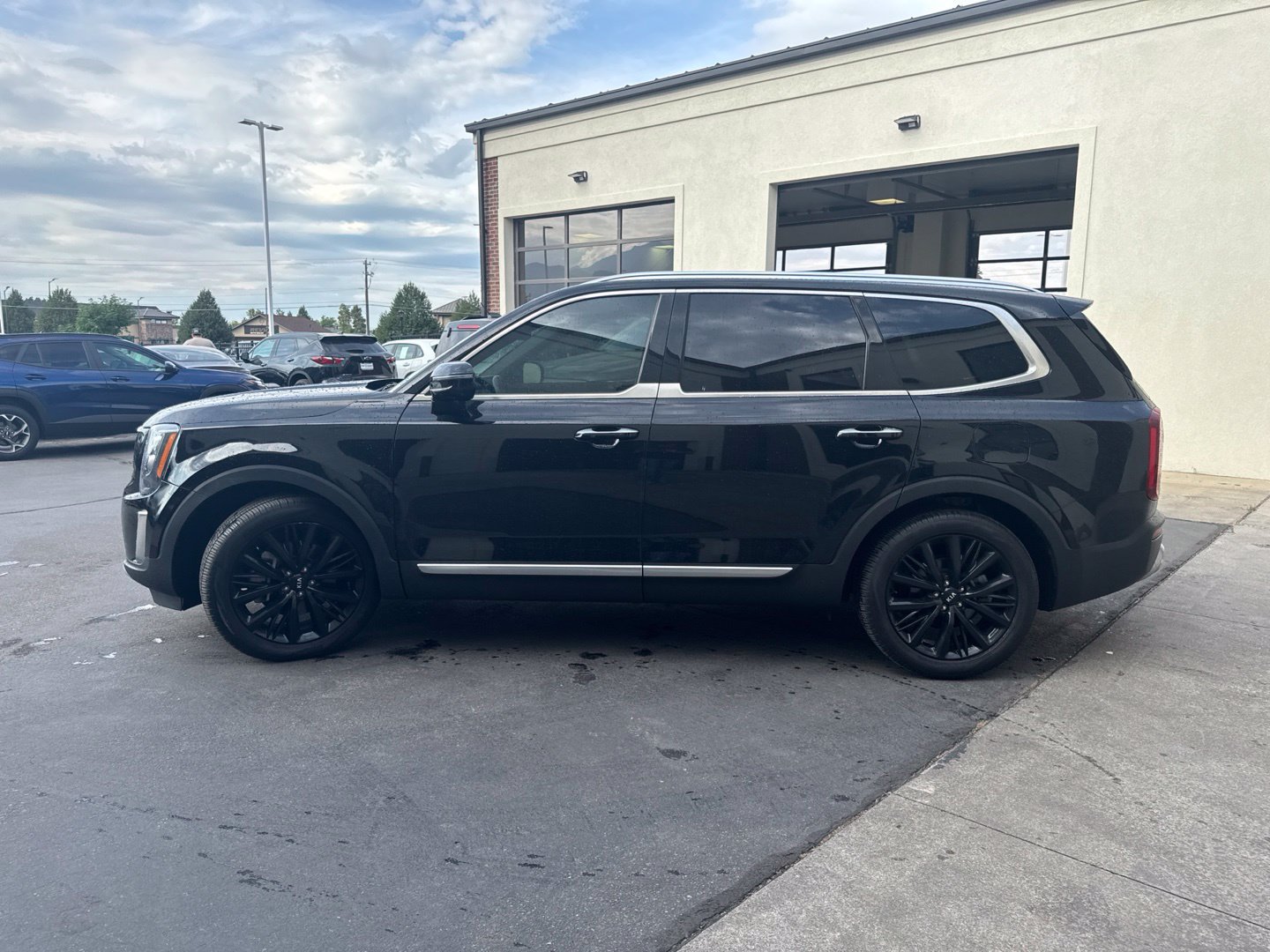 Used 2021 Kia Telluride SX w/ SX Prestige Package AWD/4WD image 5