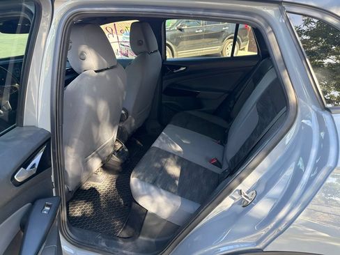 Used 2022 Volkswagen ID.4 Pro RWD image 7