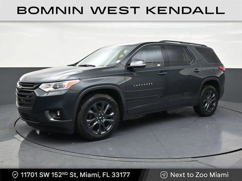 Used 2020 Chevrolet Traverse RS image 1