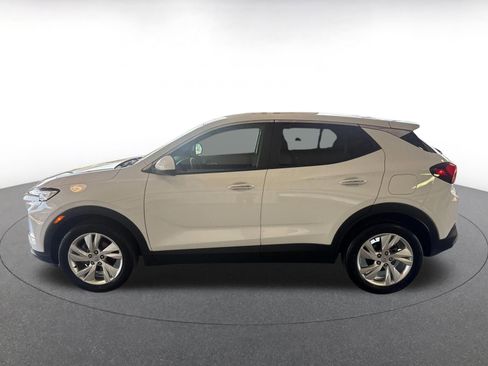 Used 2025 Buick Encore GX Preferred FWD image 10