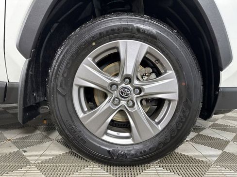 Used 2023 Toyota RAV4 LE image 9