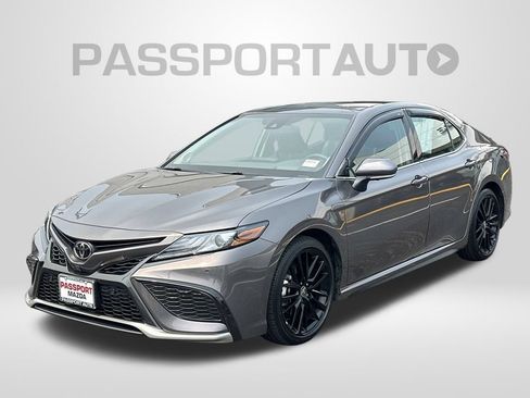 Used 2023 Toyota Camry XSE w/ Navigation Package FWD image 1
