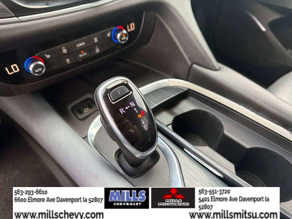 Used 2019 Buick Enclave Essence AWD/4WD image 18