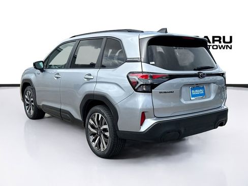New 2026 Subaru Forester Touring AWD/4WD image 5