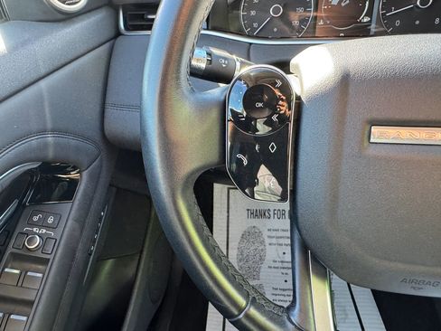 Used 2020 Land Rover Range Rover Evoque S AWD/4WD image 27