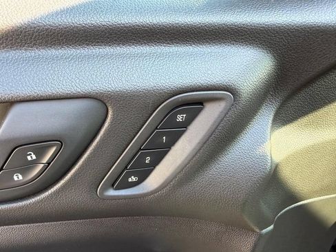 Used 2021 GMC Acadia SLT w/ Elevation Edition AWD/4WD image 20