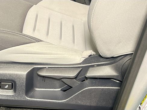 Used 2024 Toyota Tacoma TRD Sport image 15