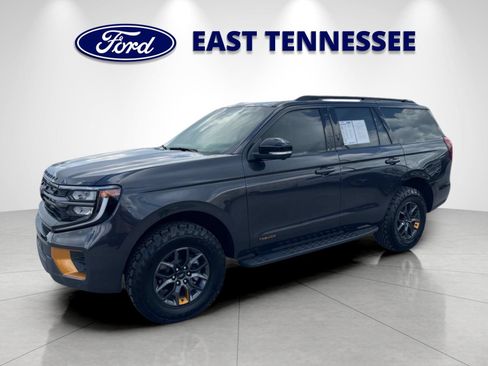 Used 2025 Ford Expedition Tremor AWD/4WD image 7