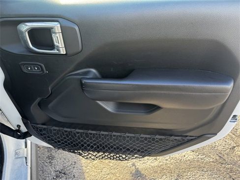 Certified 2021 Jeep Wrangler Unlimited Islander image 13