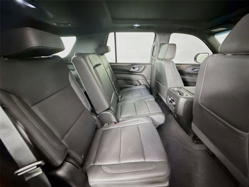 Used 2022 Chevrolet Tahoe LT w/ LT Signature Package RWD image 21