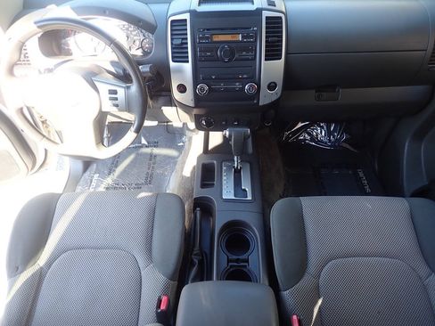 Used 2011 Suzuki Equator Sport AWD/4WD image 7