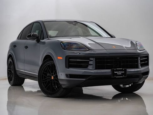 Certified 2026 Porsche Cayenne Coupe AWD/4WD image 8