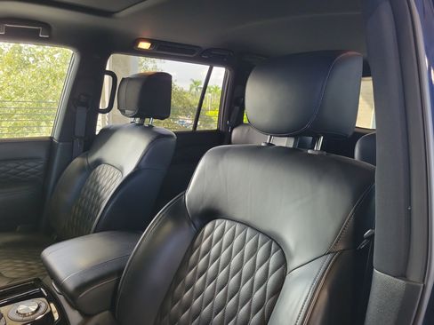 Used 2021 INFINITI QX80 Sensory w/ All-Season Package RWD image 19
