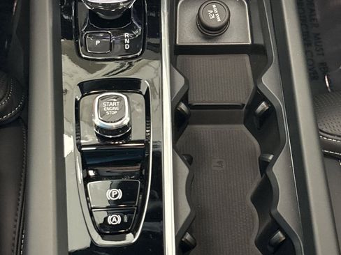 New 2026 Volvo XC60 B5 Ultra w/ Protection Package Premier AWD/4WD image 29